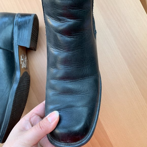 leather chelsea ankle boots quiet luxury - Picture 8 of 16